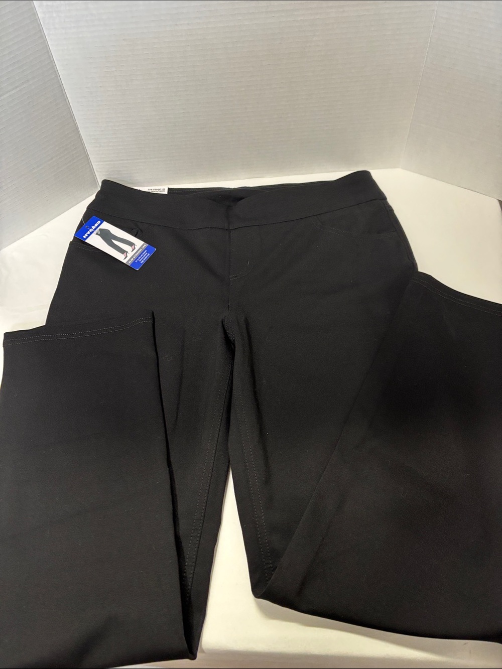Peter Nygard Black Pull-On Ponte Pants